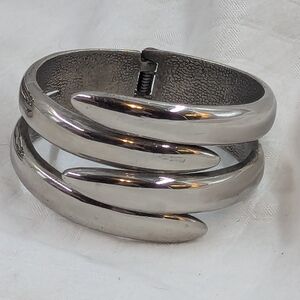 Silver Toned Clamper Bracelet Cuff Claw Bracelet
